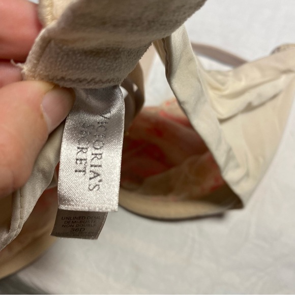 VS Rhinestone Lace Embroidered Bra 36D Unlined Demi Floral Sheer Underwire - Picture 6 of 8